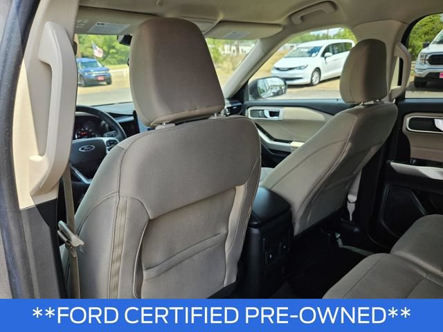 Used 2023 Ford Explorer XLT AWD/4WD image 22