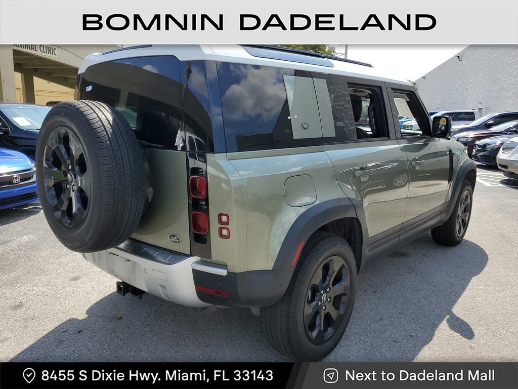 Used 2020 Land Rover Defender 110 SE image 4
