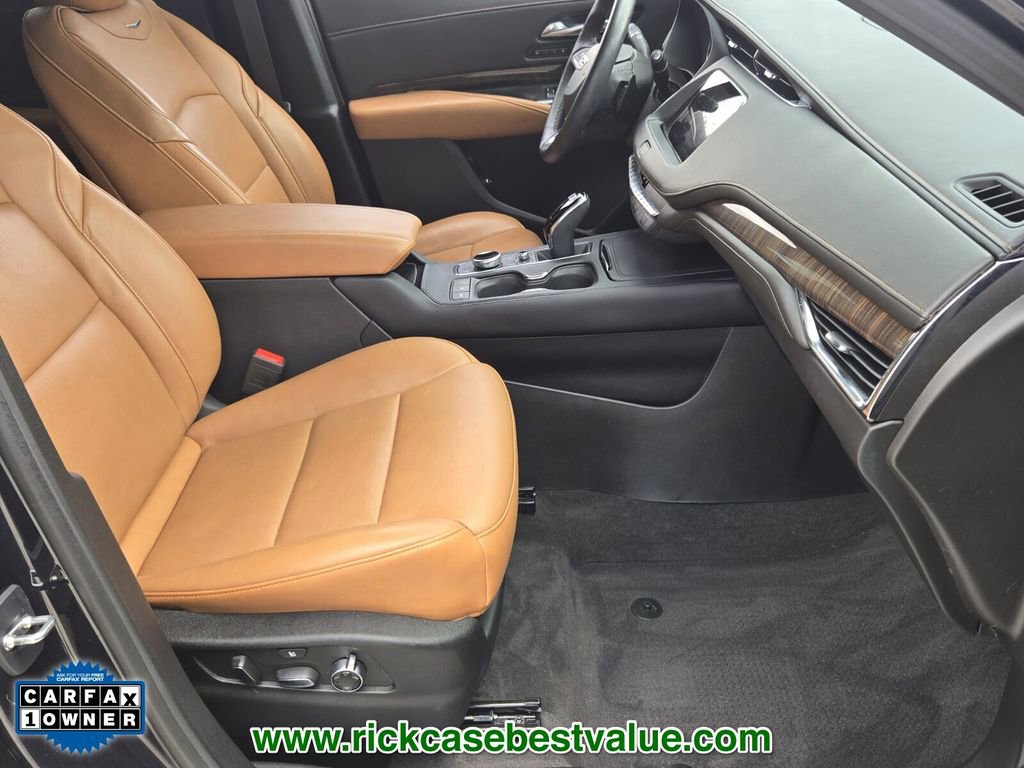 Used 2023 Cadillac XT4 Premium Luxury image 20