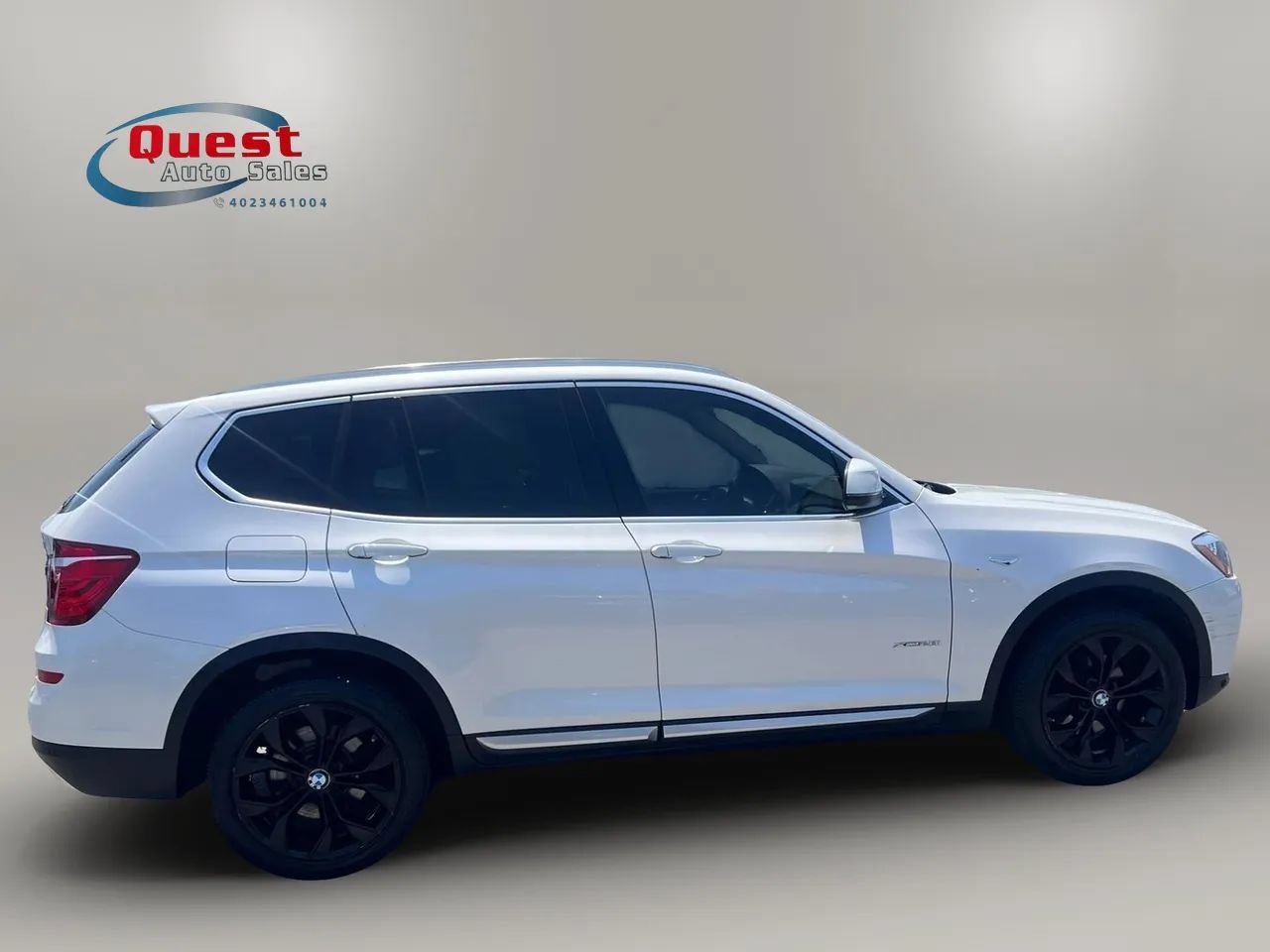 Used 2017 BMW X3 xDrive28i AWD/4WD image 2