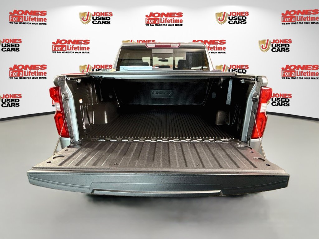 Used 2021 Chevrolet Silverado 1500 LTZ w/ LTZ Convenience Package II AWD/4WD image 30
