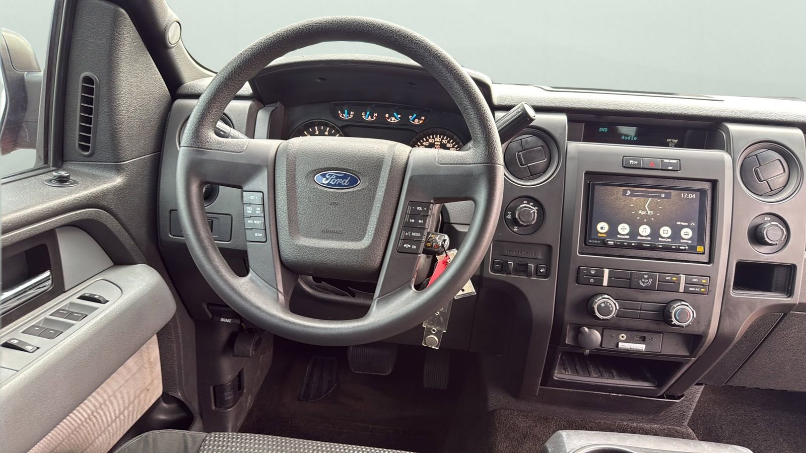 Used 2014 Ford F150 STX w/ Equipment Group 201A Mid AWD/4WD image 5