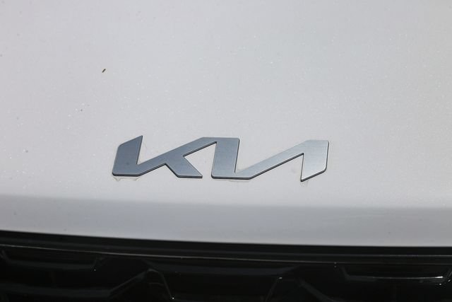 New 2026 Kia Sorento S w/ S Panoramic Sunroof Package FWD image 13