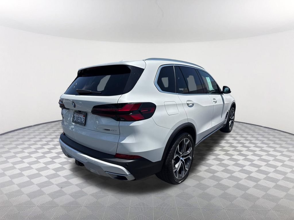 Certified 2024 BMW X5 xDrive40i w/ Premium Package AWD/4WD image 4