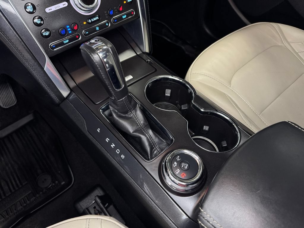 Used 2019 Ford Explorer Platinum AWD/4WD image 21
