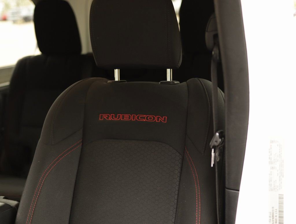 Used 2021 Jeep Wrangler Unlimited Rubicon w/ Cold Weather Group image 24