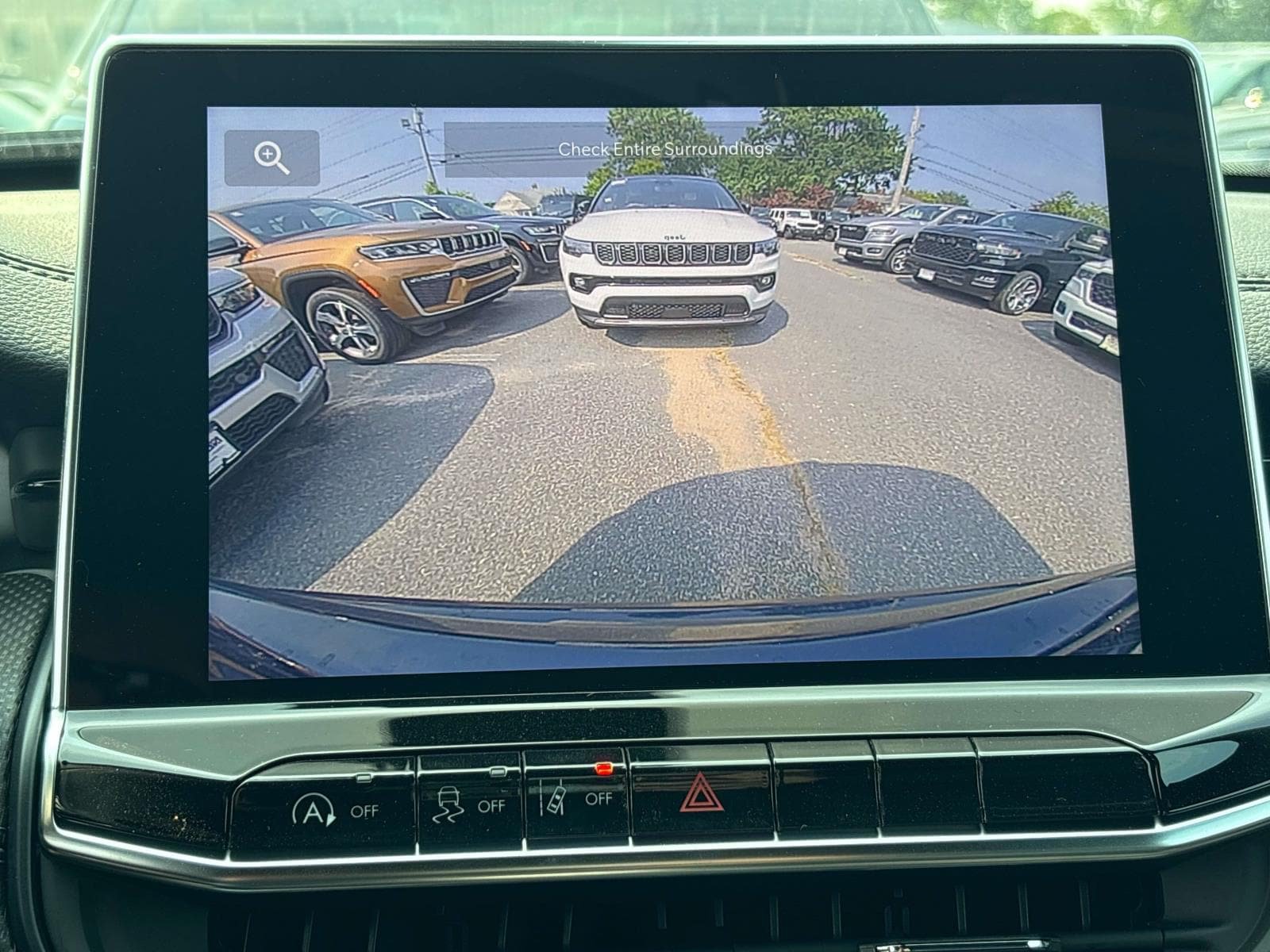New 2026 Jeep Compass Latitude AWD/4WD image 10