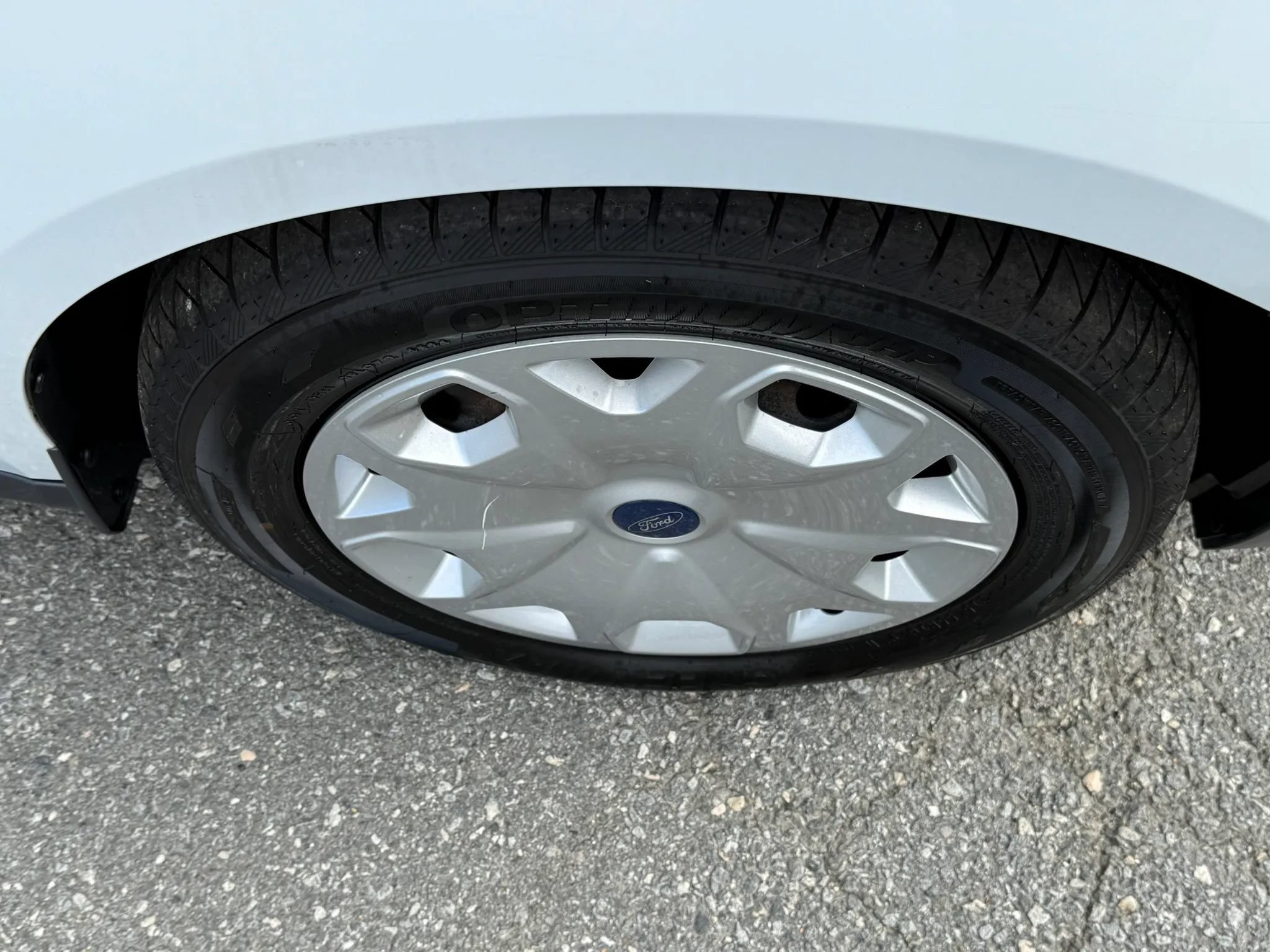 Used 2015 Ford Transit Connect XL FWD image 15