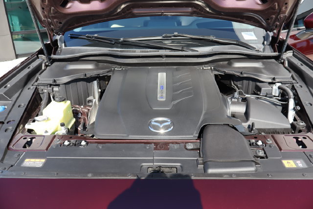 Used 2024 MAZDA CX-90 Plug-In Hybrid w/ Premium Pkg AWD/4WD image 22
