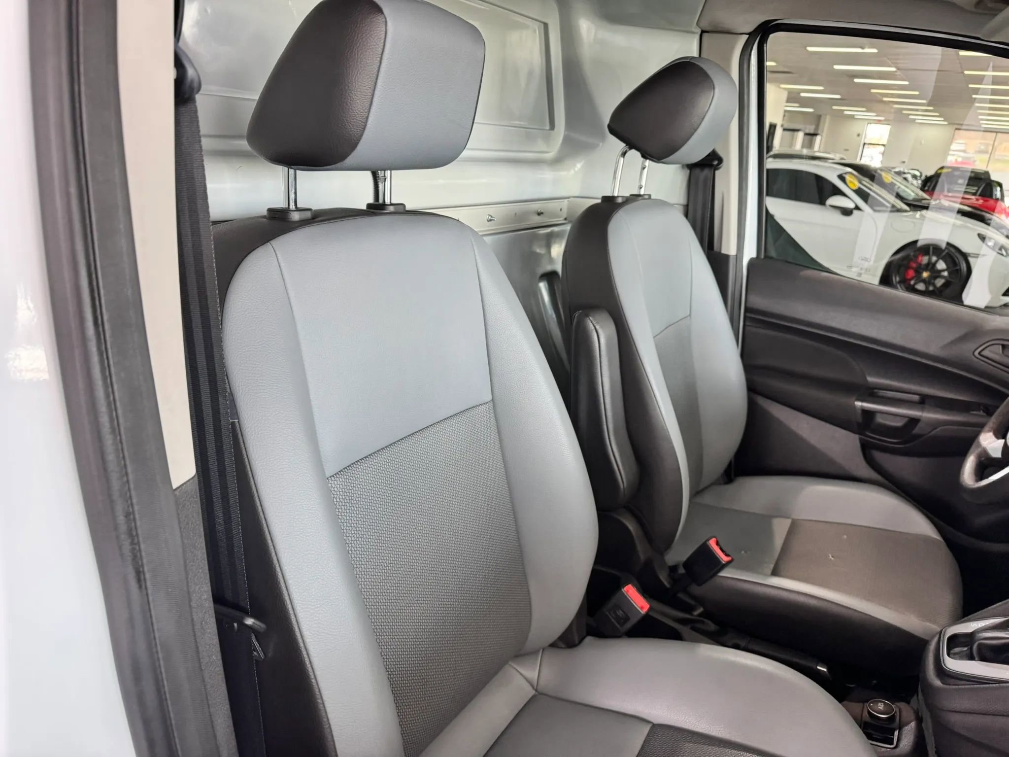 Used 2014 Ford Transit Connect XL FWD image 12