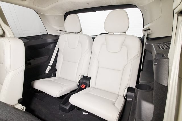 Certified 2024 Volvo XC90 T8 Ultimate w/ Lounge Package AWD/4WD image 25