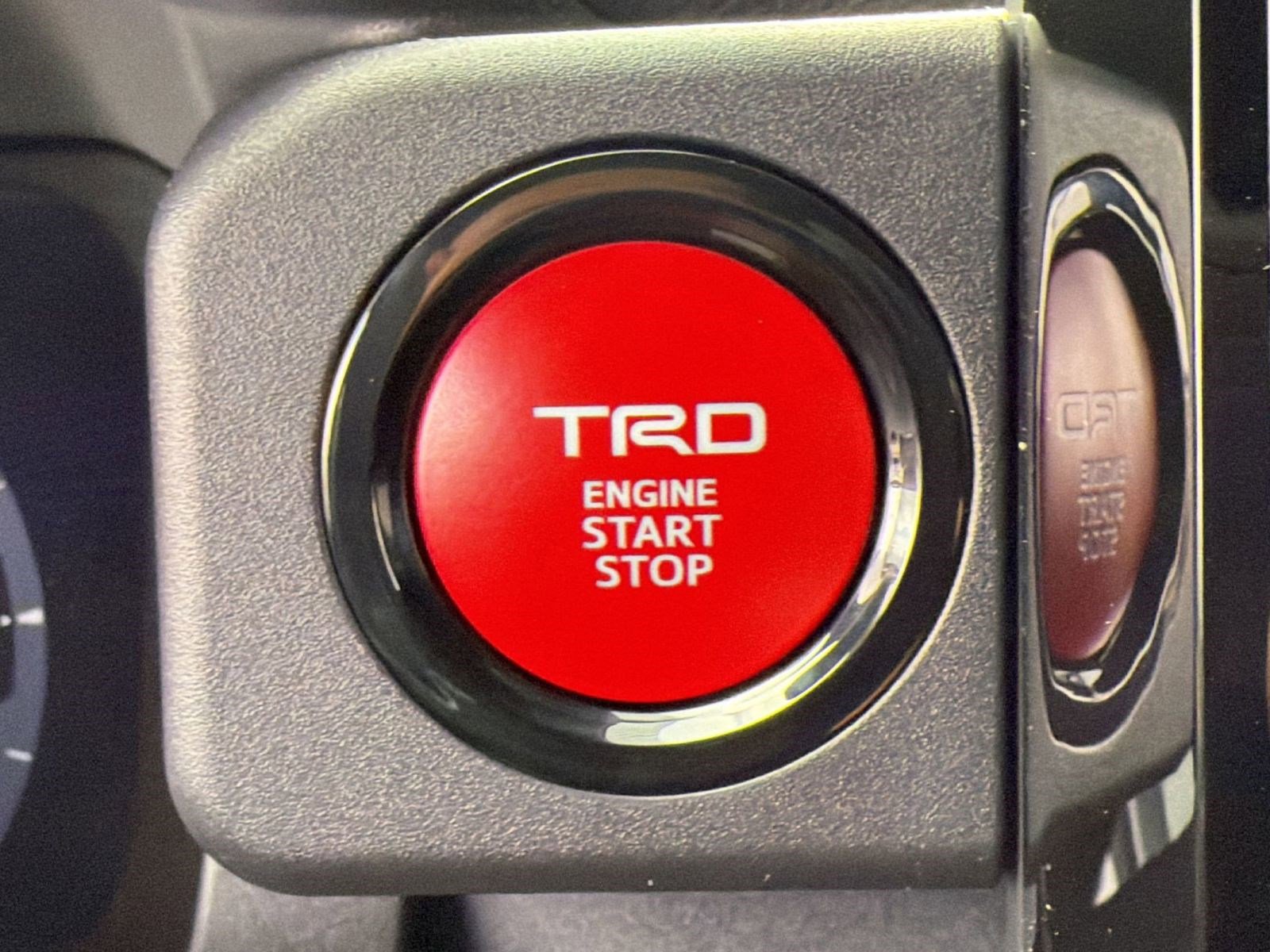 New 2026 Toyota 4Runner SR5 AWD/4WD image 24