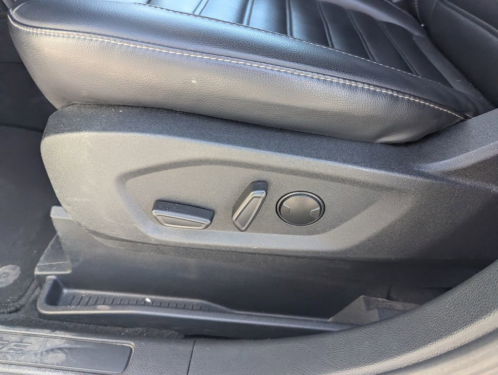 Used 2024 Ford Edge SEL AWD/4WD image 26