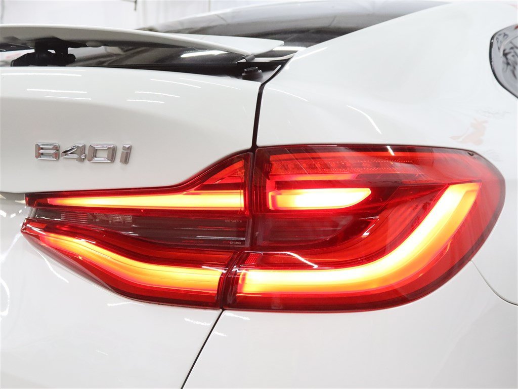Used 2019 BMW 640i Gran Turismo xDrive w/ M Sport Package AWD/4WD image 12