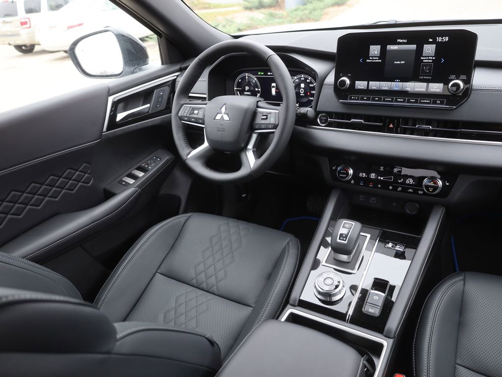 New 2025 Mitsubishi Outlander SEL Black Edition image 24
