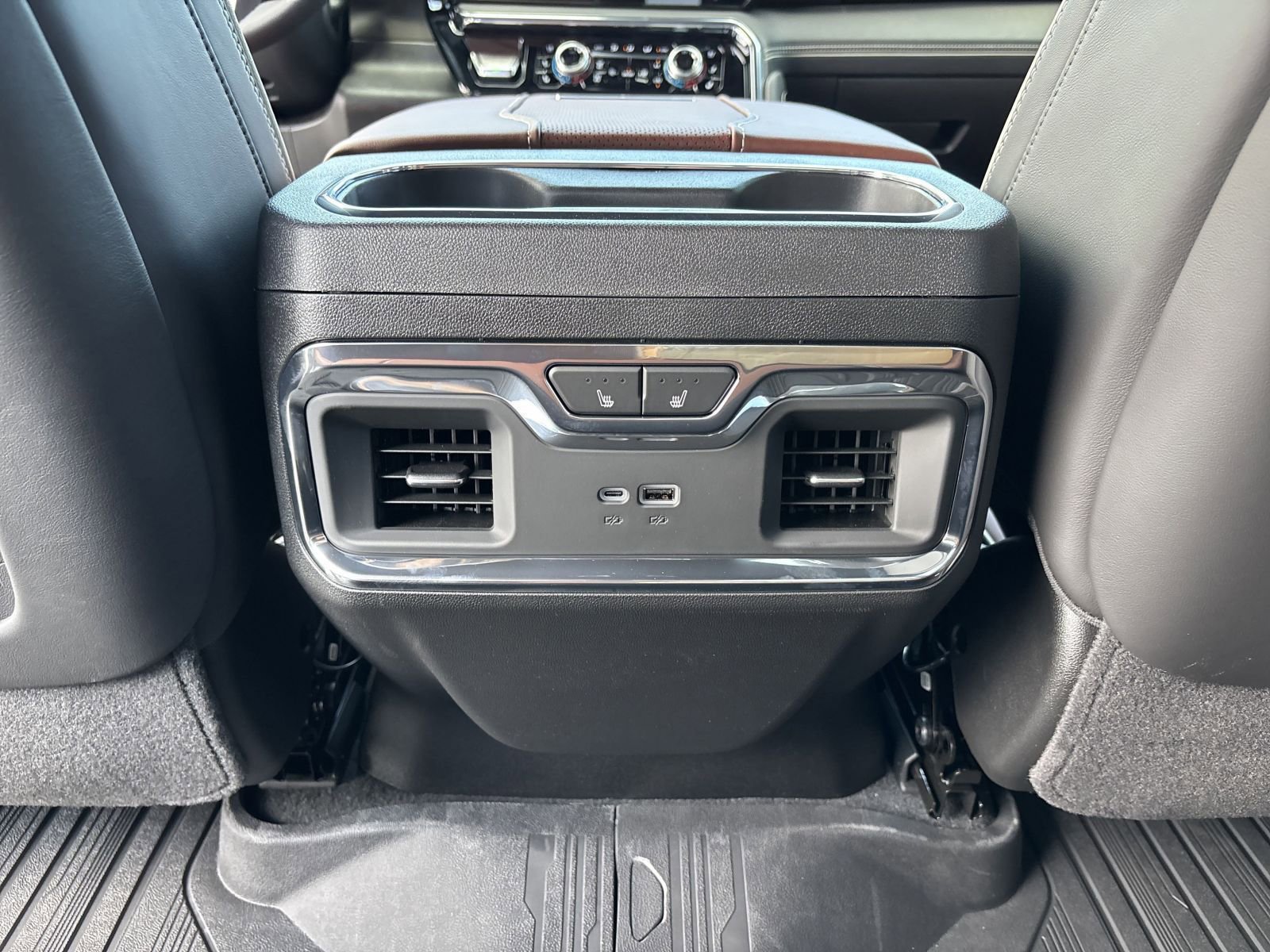 New 2025 GMC Sierra 3500 Denali Ultimate image 31