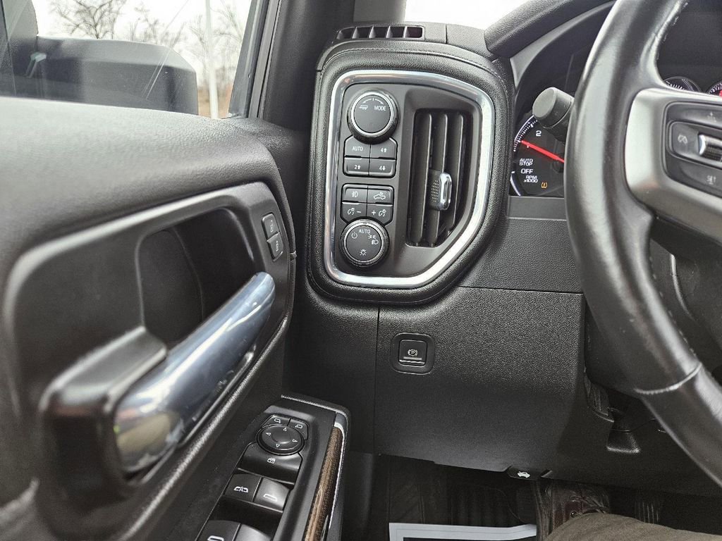 Used 2021 Chevrolet Silverado 1500 RST w/ Z71 Off-Road Package AWD/4WD image 15