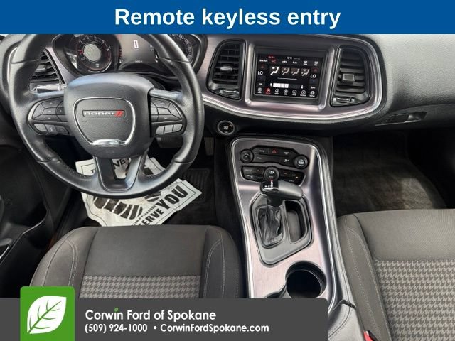 Used 2018 Dodge Challenger SXT w/ Blacktop Package RWD image 3