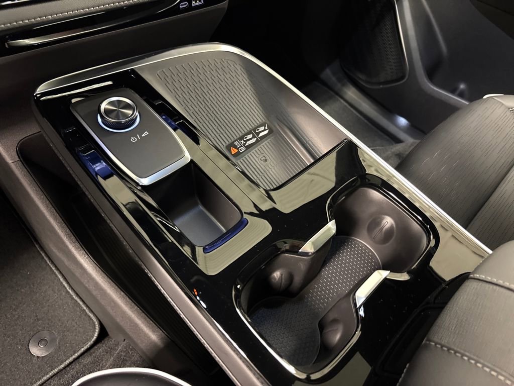 New 2026 Buick Enclave Sport Touring w/ Power Package image 39