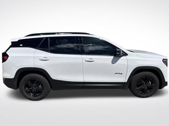 Used 2023 GMC Terrain AT4 w/ Tech Package AWD/4WD image 13