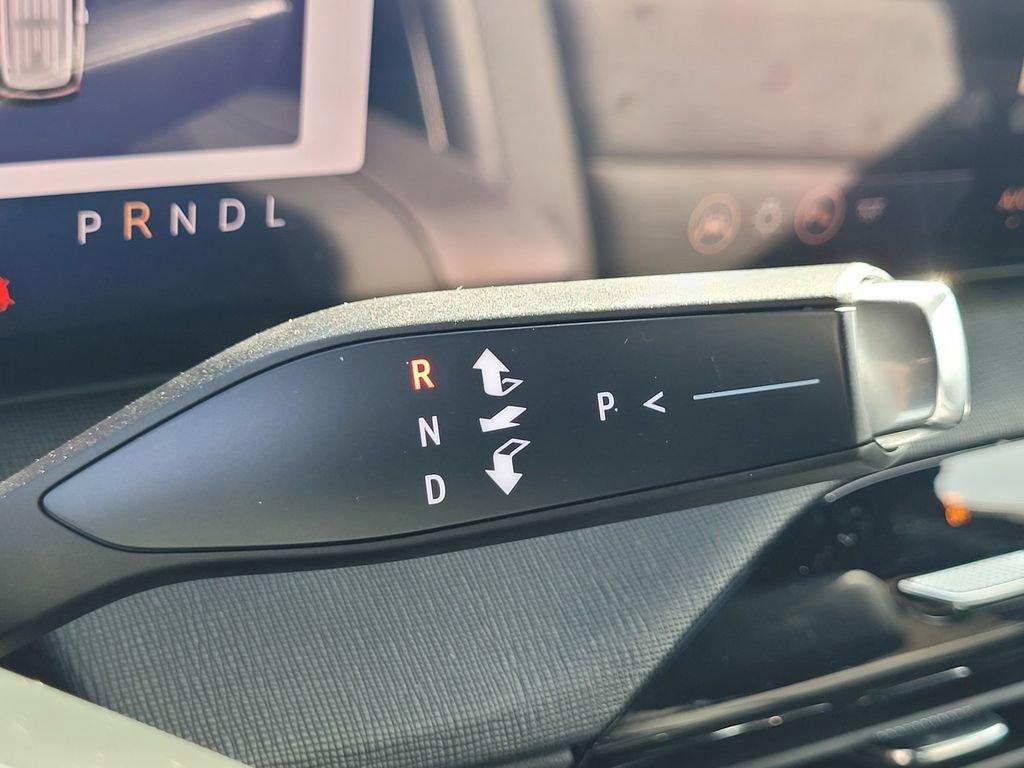 Used 2025 Buick Enclave Sport Touring image 25