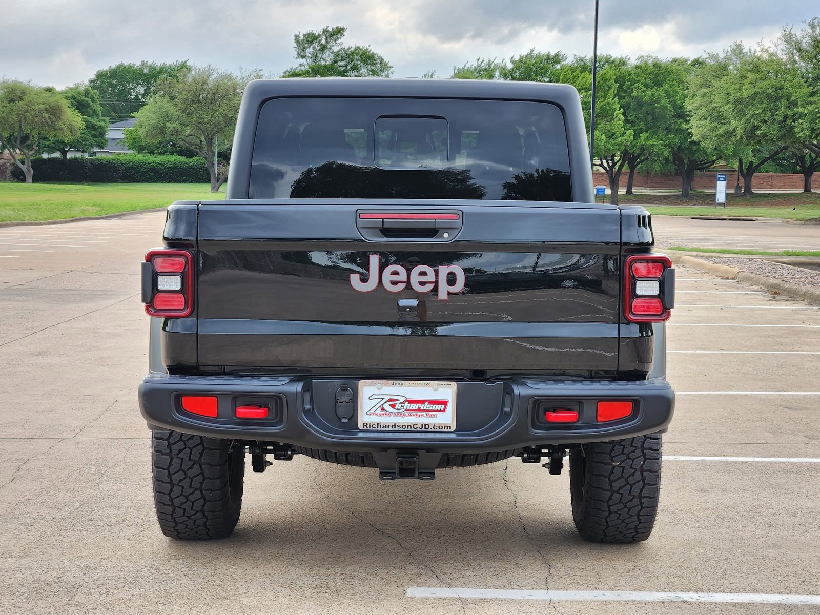 Used 2026 Jeep Gladiator Rubicon image 5