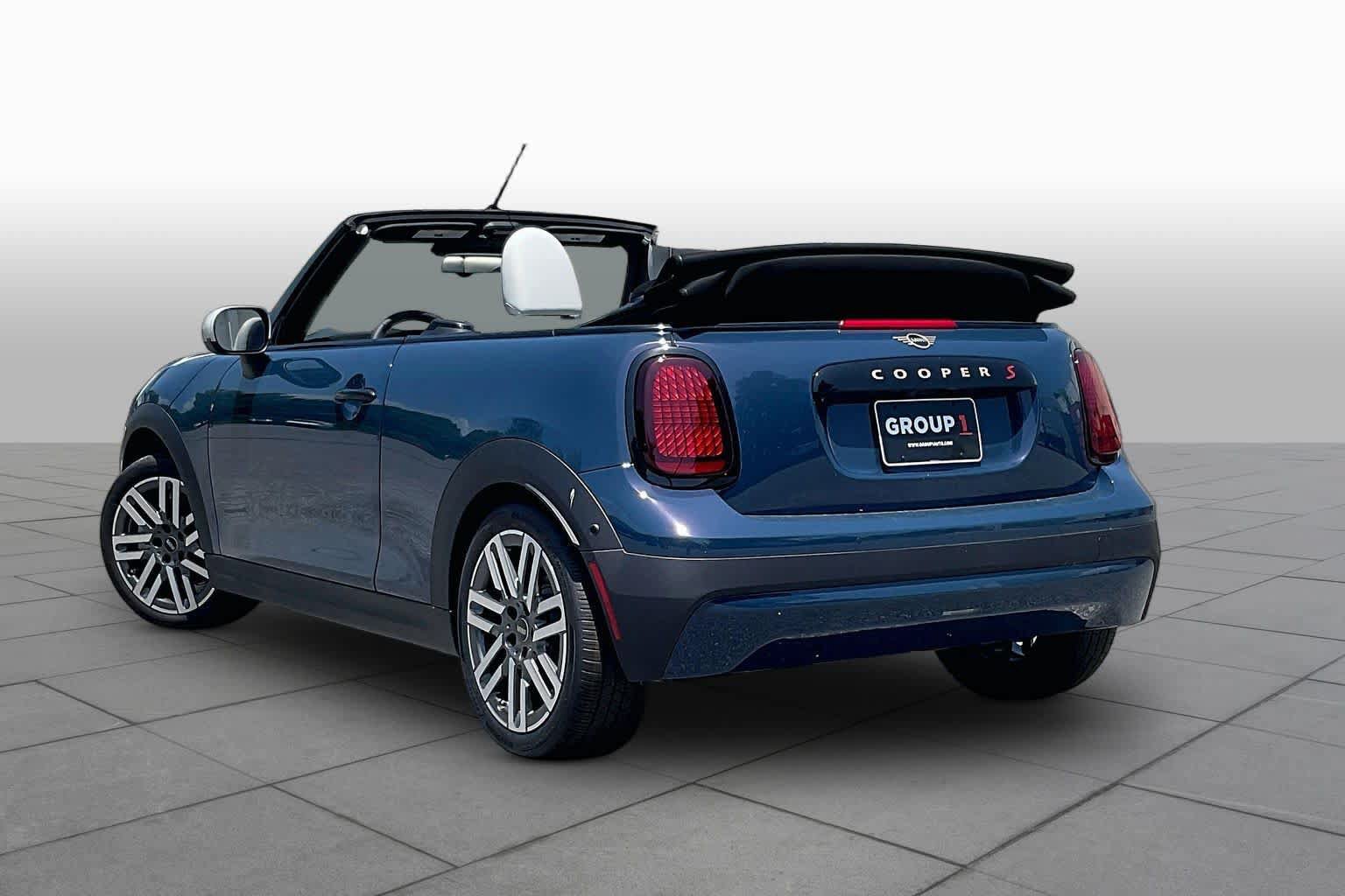 Used 2026 MINI Cooper S FWD image 12