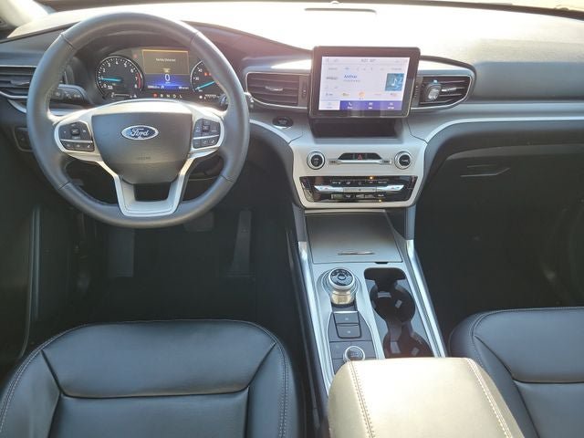 Used 2023 Ford Explorer XLT w/ Equipment Group 202A AWD/4WD image 20