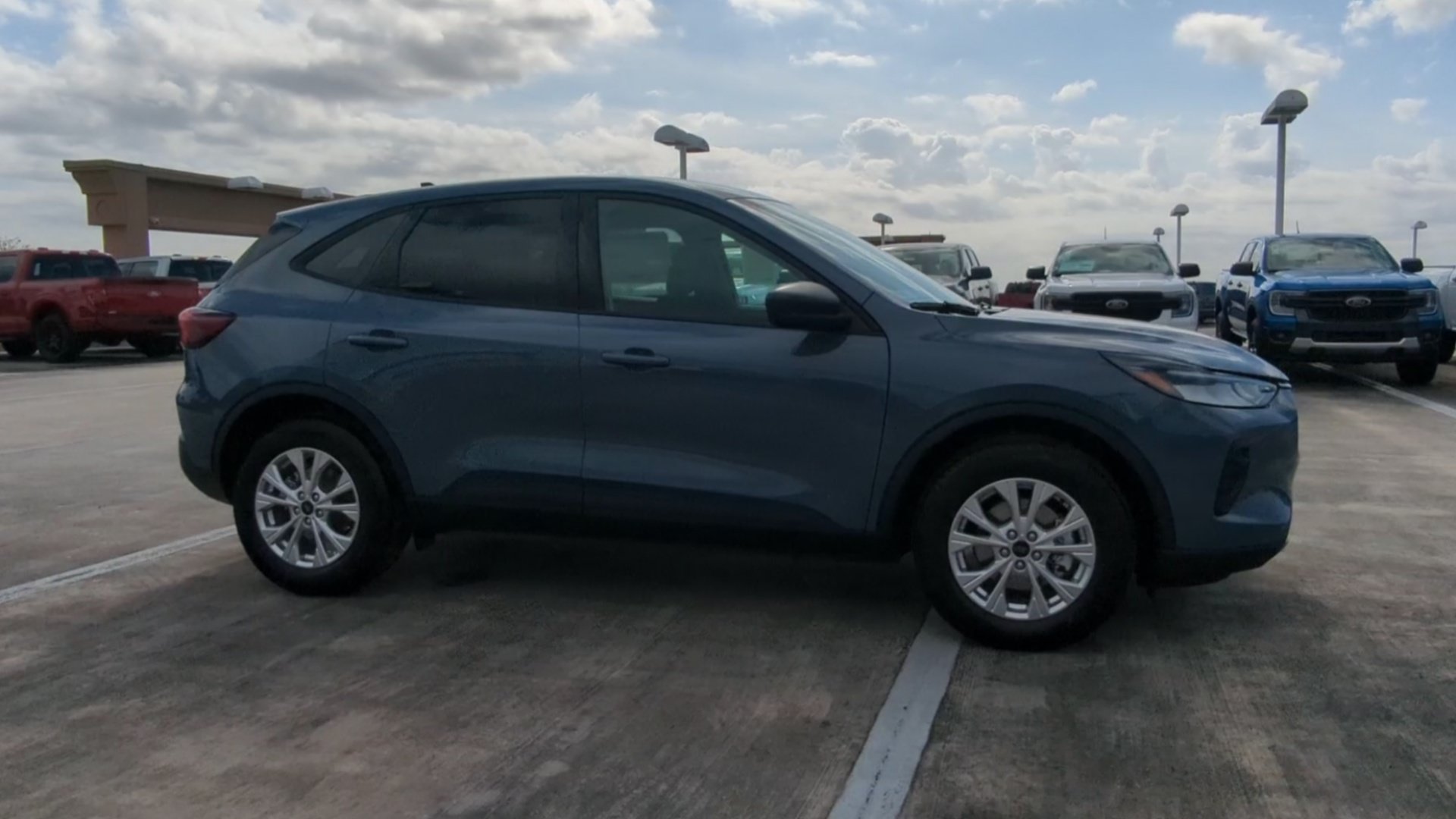 New 2026 Ford Escape Active w/ Tech Pack #1 FWD image 36