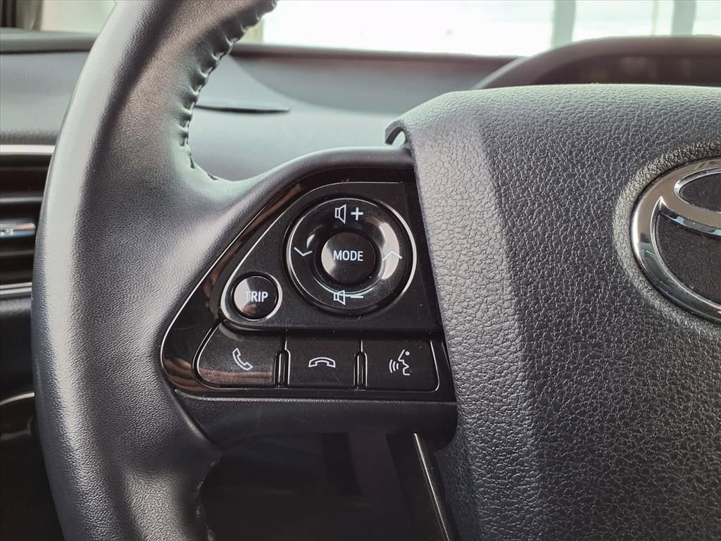 Certified 2020 Toyota Prius XLE image 23