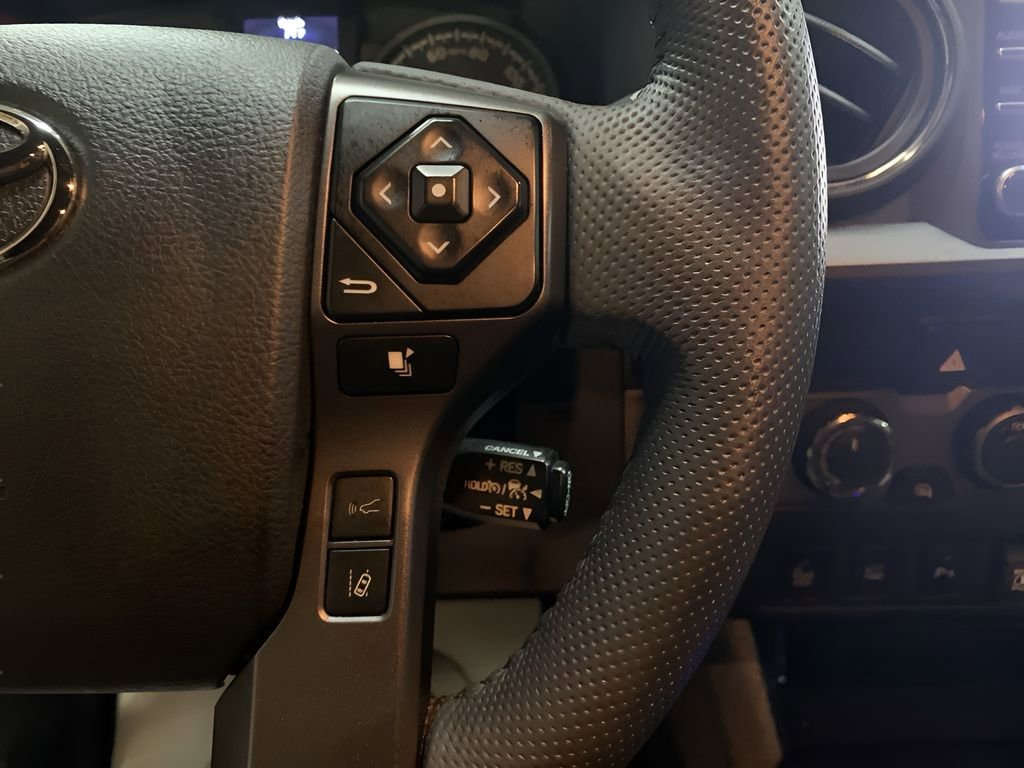 Used 2023 Toyota Tacoma TRD Off-Road image 25