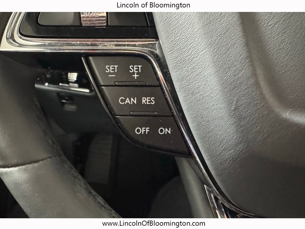 Certified 2023 Lincoln Nautilus Reserve w/ Luxury Package AWD/4WD image 40
