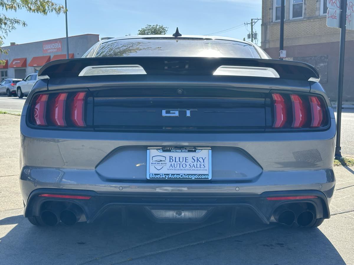Used 2022 Ford Mustang GT Premium RWD image 7