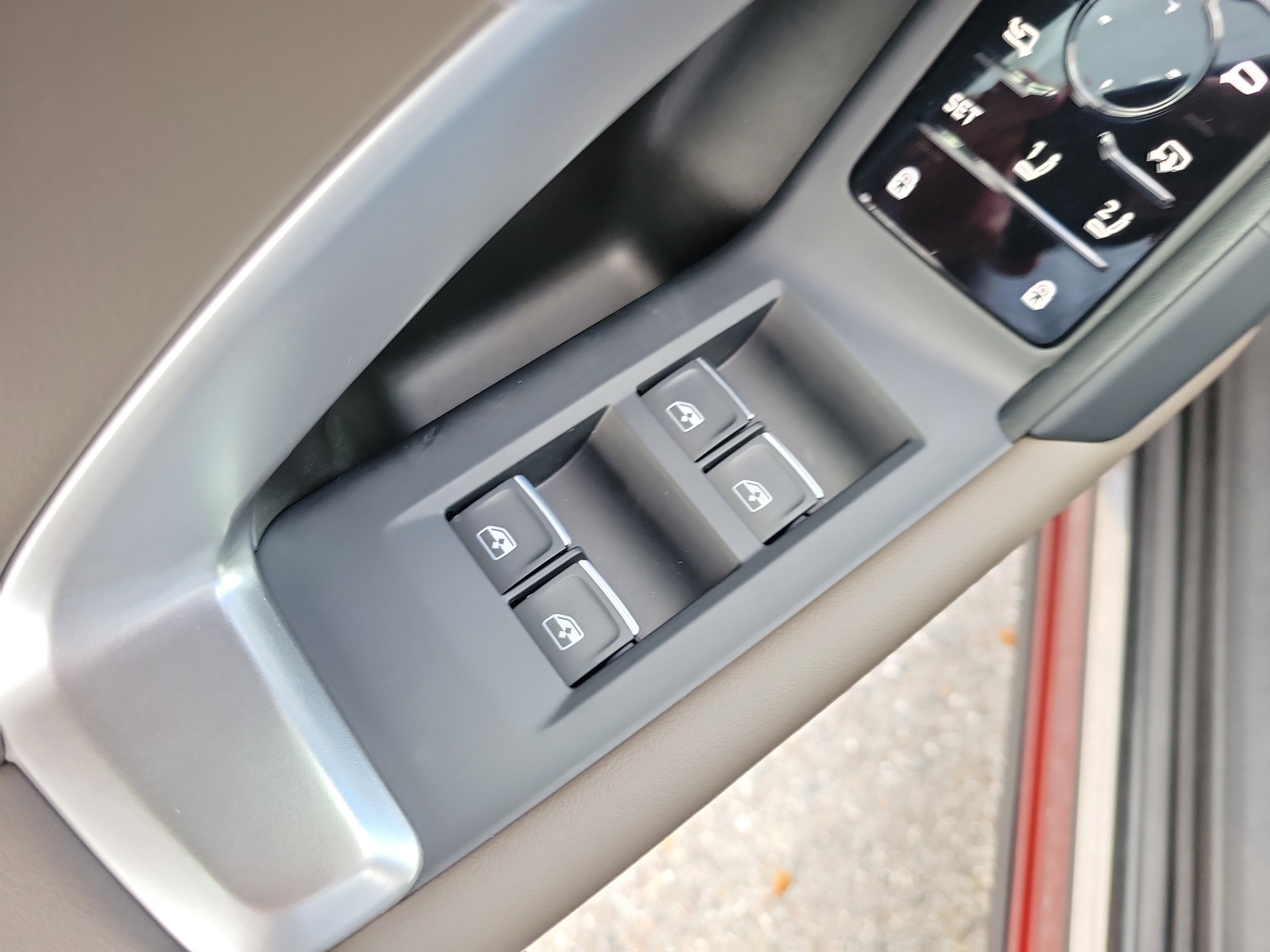 Certified 2025 Audi Q5 Premium Plus w/ Premium Plus image 18