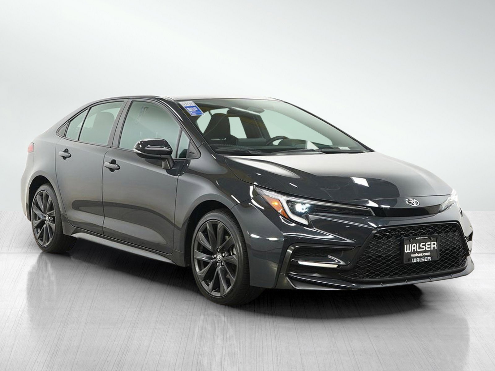 Used 2023 Toyota Corolla SE FWD image 7