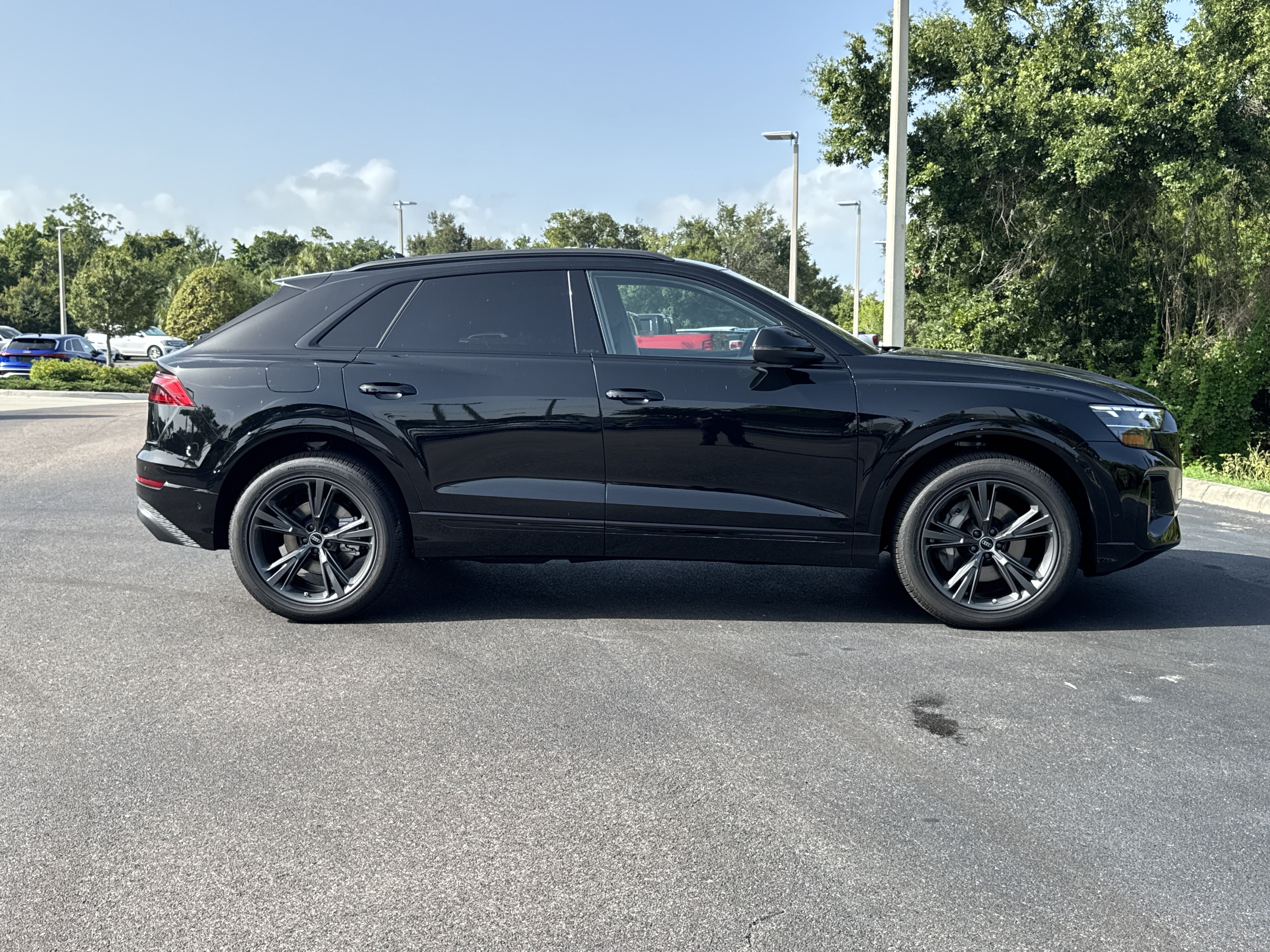 New 2026 Audi Q8 Premium AWD/4WD image 3