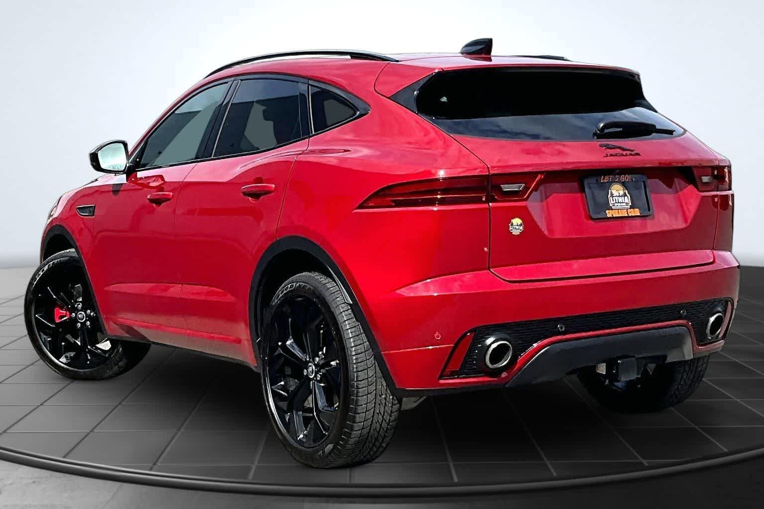 Used 2024 Jaguar E-PACE R-Dynamic SE AWD/4WD image 4