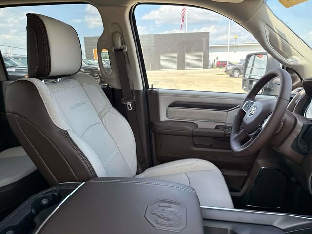 New 2026 RAM 2500 Laramie w/ Towing Technology Group image 26