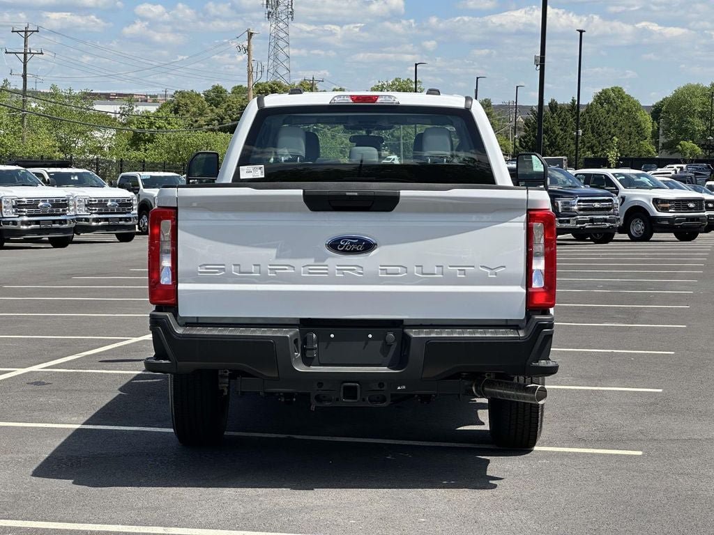 New 2026 Ford F250 XL w/ XL Driver Assist Package RWD image 4