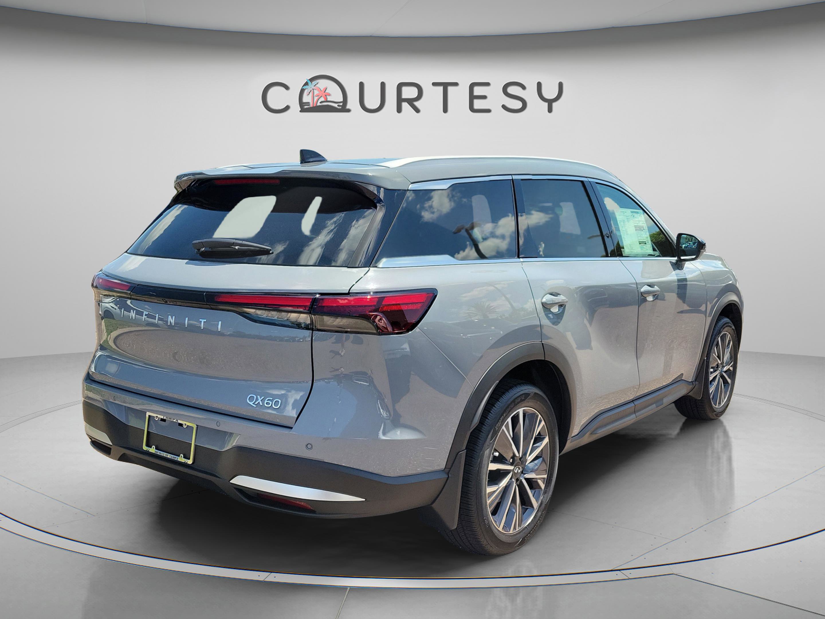 New 2027 INFINITI QX60 Luxe w/ Cargo Package FWD image 3