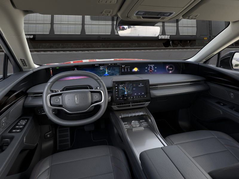 New 2026 Lincoln Nautilus Premier image 9