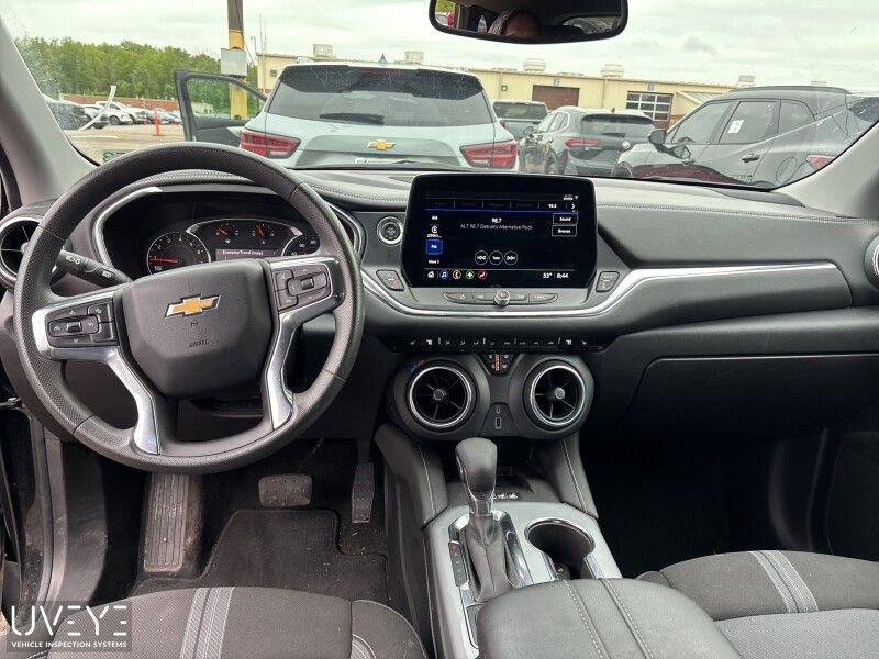 Used 2023 Chevrolet Blazer LT w/ Convenience Package AWD/4WD image 6