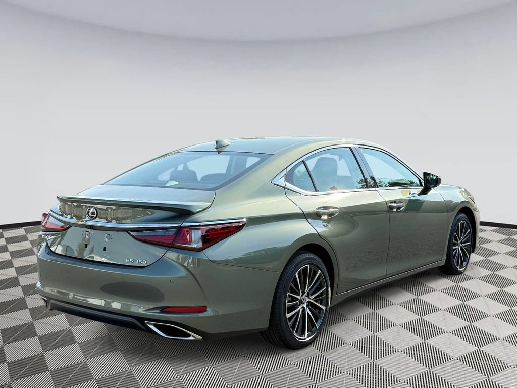 Used 2025 Lexus ES 350 w/ Premium Package FWD image 2