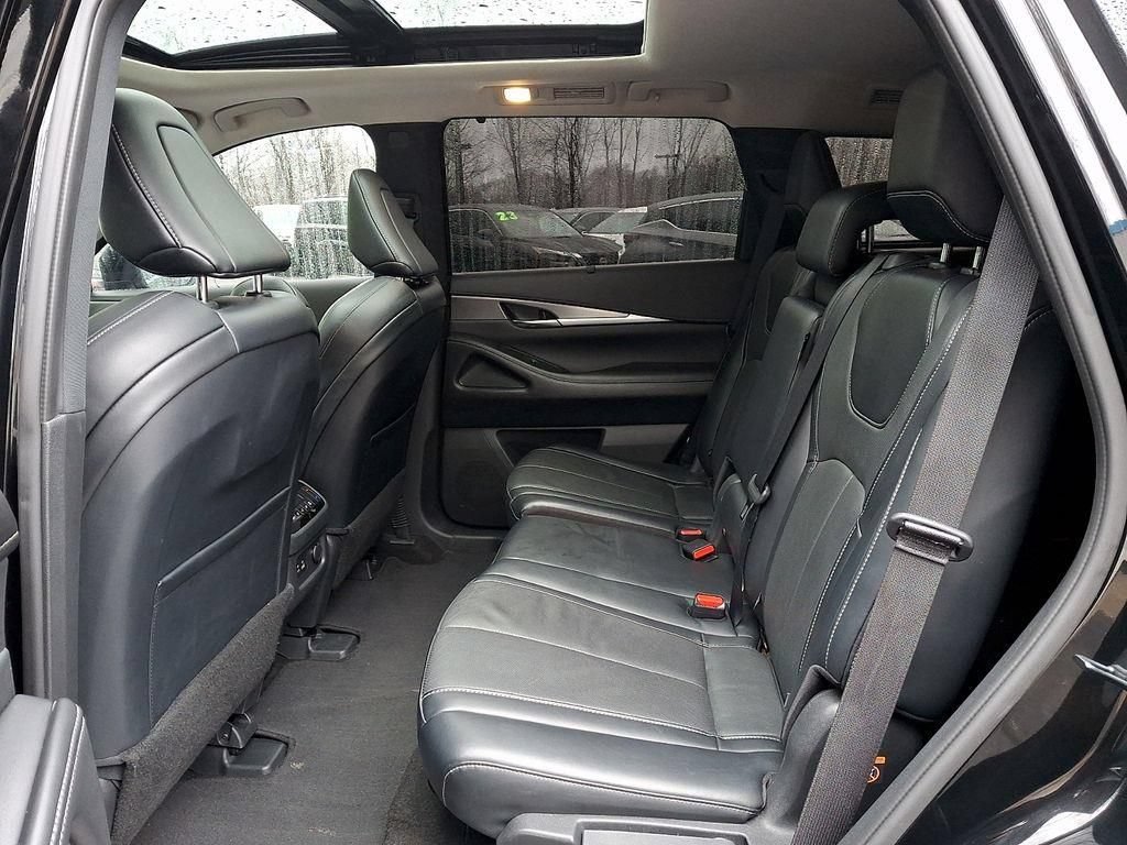 Used 2023 INFINITI QX60 Luxe w/ Cargo Package AWD/4WD image 11