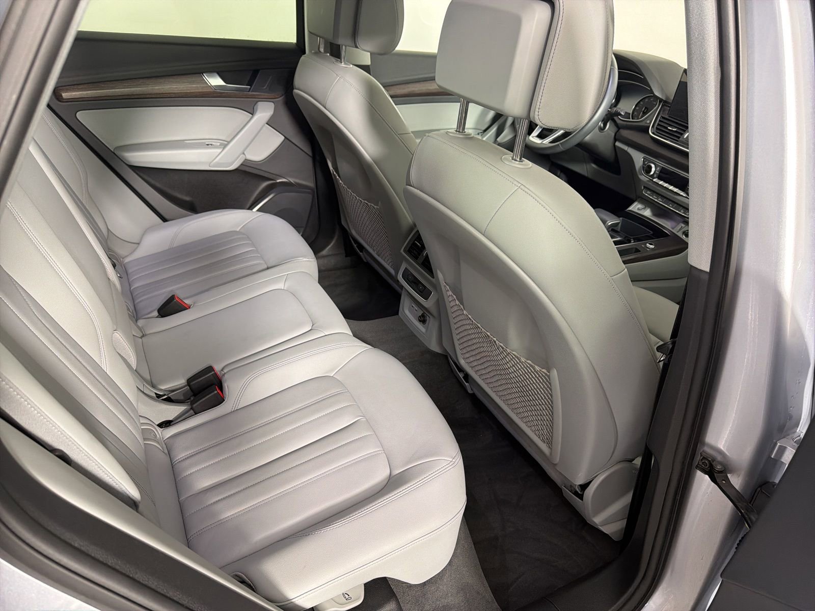 Used 2023 Audi Q5 2.0T Premium w/ Convenience Package image 12