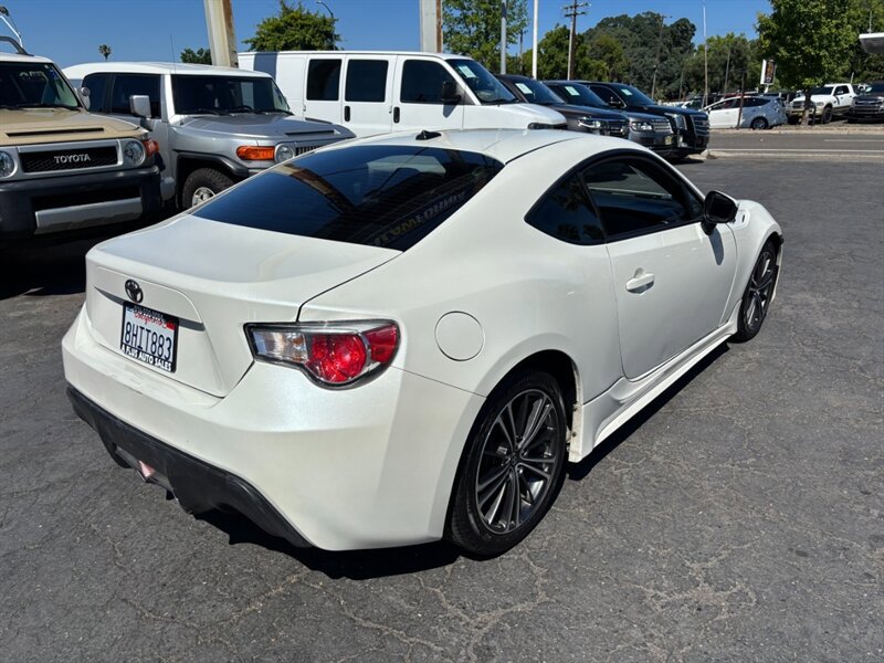 Used 2015 Scion FR-S RWD image 4