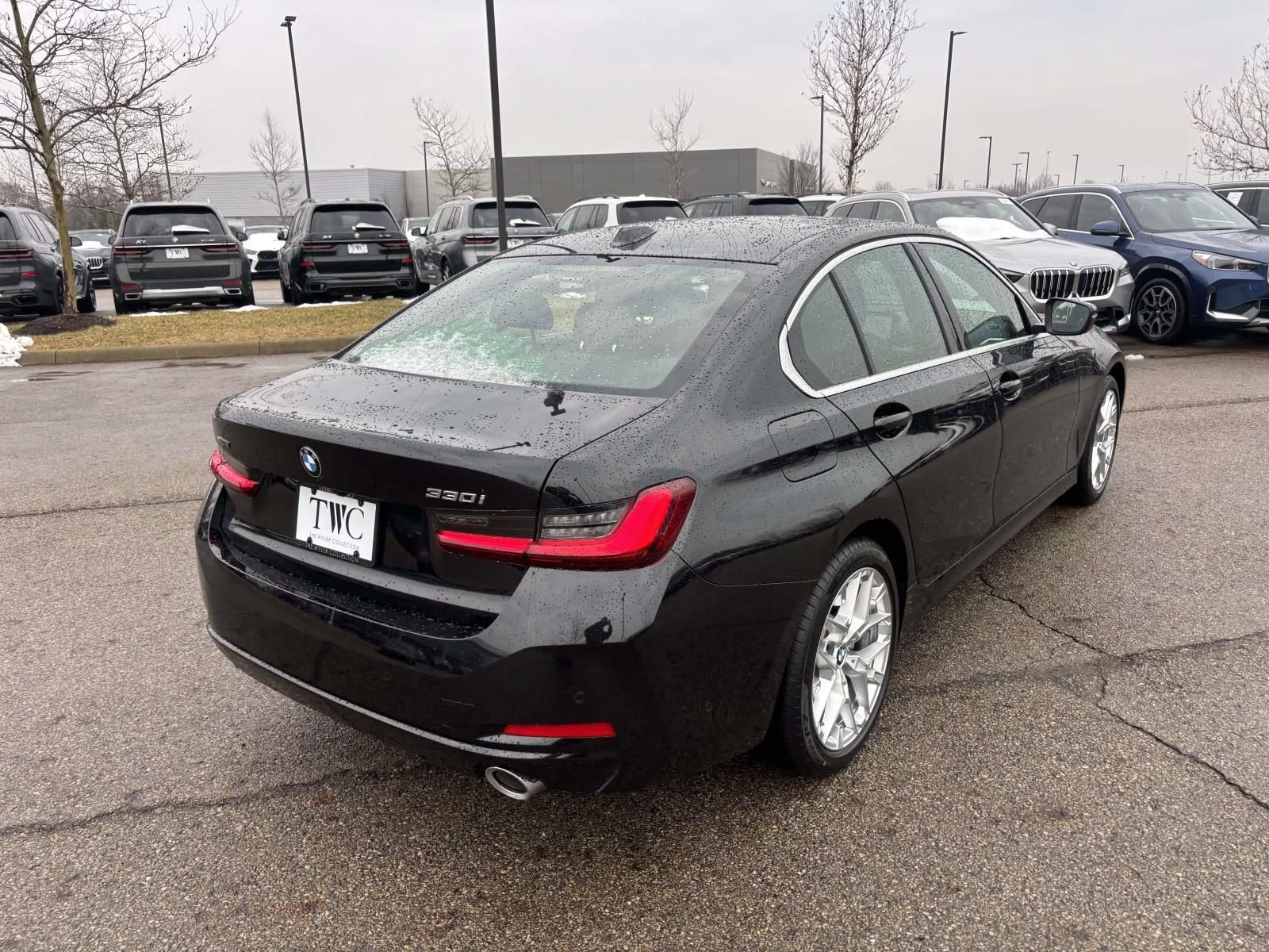 New 2026 BMW 330i xDrive Sedan w/ Premium Package AWD/4WD image 7