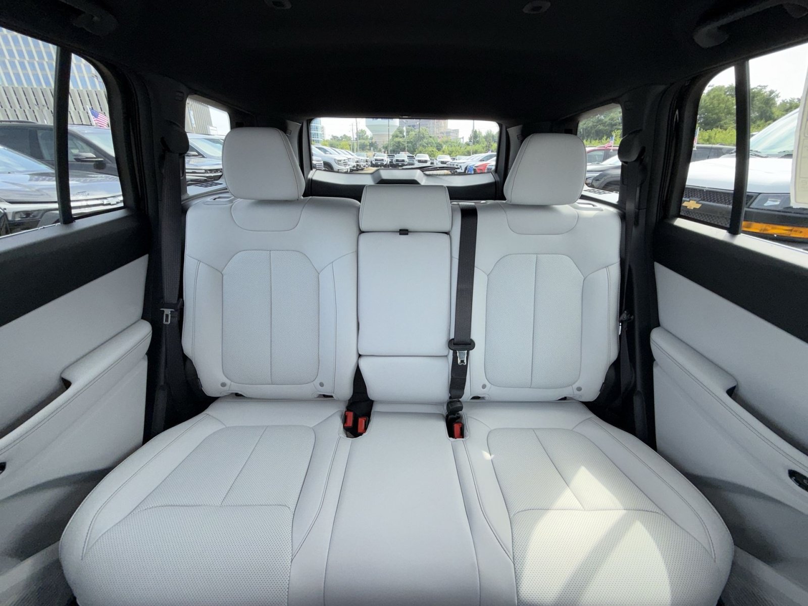 New 2026 Jeep Cherokee Limited AWD/4WD image 23