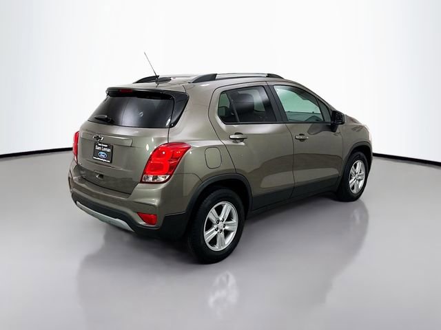 Used 2021 Chevrolet Trax LT w/ Driver Confidence Package image 7