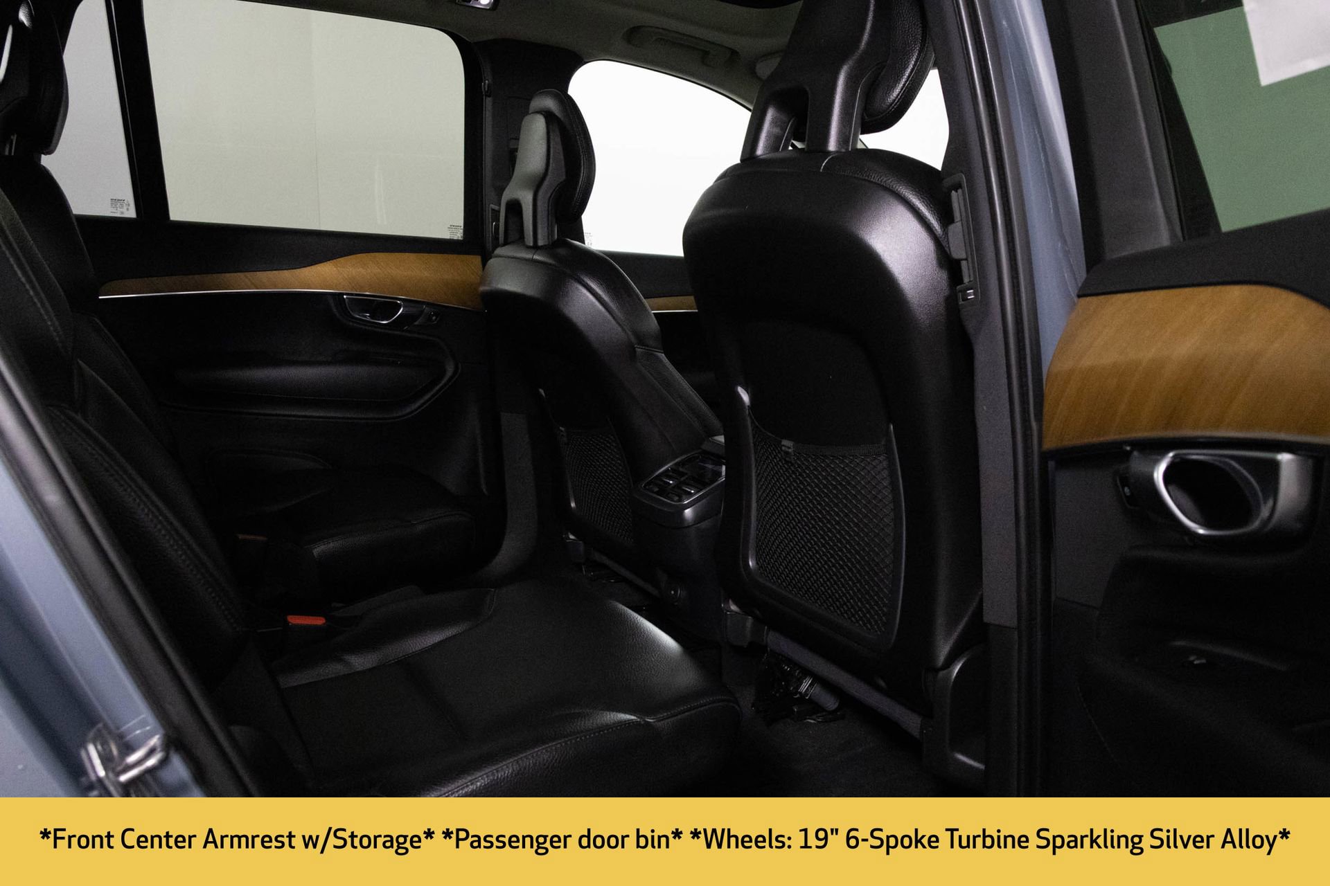 Used 2021 Volvo XC90 T6 Momentum w/ Protection Package image 41